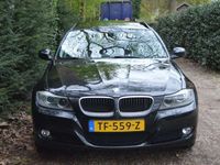 tweedehands BMW 318 318 3-serie Touring i High Exe panoramadak/stoelver