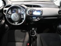 tweedehands Toyota Yaris 1.0 VVT-i Aspiration Airco ECC Cruise control Navi