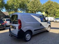 Occasion Opel Combo 90 PK (66 kW) 2012 Grijs MPV