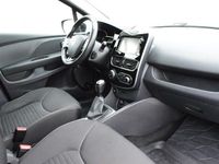 Occasion Renault Clio GrandTour LIMITED 90 PK (66 kW) 2017 Zwart Stationwagen