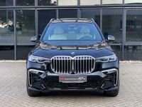 tweedehands BMW X7 4.0i INDIVIDUAL M SPORT SKYLOUNGE RIJK UITGERUST