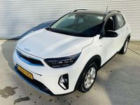 Occasion Kia Stonic 101 PK (74 kW) 2023 Wit SUV