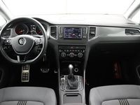 Occasion VW Golf Sportsvan Highline 110 PK (80 kW) 2016 Grijs (metallic) MPV