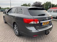 Occasion Toyota Avensis Business Edition 124 PK (91 kW) 2012 Grijs Stationwagen