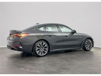 tweedehands BMW i4 eDrive35 High Executive 70 kWh | Personal CoPilot Pack | M Sportpakket Pro | Stuurwielrand verwarmd | Comfort Access | Trekhaak met wegklapbare kogel | bediend glazen schuif-/kanteldak | HiFi Sys