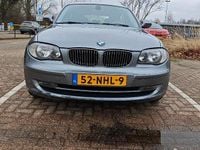 Occasion BMW 118 143 PK (105 kW) 2010 Grijs Hatchback