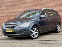 Occasion Kia Ceed 126 PK (92 kW) 2009 Grijs, metallic lak Hatchback