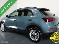 tweedehands VW T-Roc 1.5 TSI Life DSG AUTOMAAT - CARPLAY