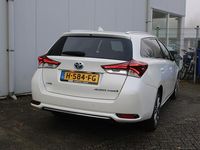 Occasion Toyota Auris Touring Sports Executive 99 PK (72 kW) 2016 Wit Stationwagen