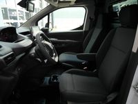 tweedehands Peugeot Partner 1.5 BlueHDi 100pk S&S L1 | Navigatie | Cruise Control | Parkeersensoren | Voorraad