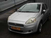 Occasion Fiat Grande Punto 67 PK (49 kW) 2010 Grijs Hatchback