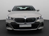 tweedehands BMW i5 eDrive40 84 kWh M Sportpakket / Adaptief Onderstel Professional / Driving Assistant Professional / Harman Kardon - Spring Sale