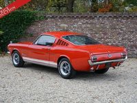 tweedehands Ford Mustang GT 289 Fastback PRICE REDUCTION Triple red livery, Executed in "Maroon Red over Red Crinkle Vinyl", Is in good and restored condition, 289 Cu engine with the automatic gearbox! Great condition troughout, Period correct Stripe Kit Side Stripes