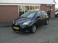 Occasion Toyota Yaris Hybrid 2017 Zwart (metallic) Hatchback