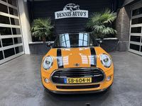 Occasion Mini Cooper Business 136 PK (100 kW) 2018 Oranje Hatchback