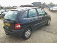 tweedehands Renault Scénic 1.4-16V Air Trekhaak /Zeer lux,s Weinig km 176000