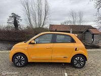 Occasion Renault Twingo Intens 60 kW (82 PK) 2021 Geel Hatchback