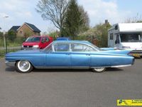 tweedehands Cadillac Fleetwood v8 sedan BJ 1960 ORIGINELE NEDERLANDSE AUTO BELASTING EN APK VRIJ RIJDEND PROJECT !!