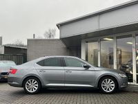 Occasion Skoda Superb 150 PK (110 kW) 2017 Grijs Hatchback