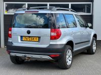 tweedehands Skoda Yeti 1.8 TSI Ambition 4x4 Trekhaak Panorama Navi Cli