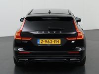 tweedehands Volvo V60 2.0 T6 Twin Engine AWD R-Design 340 PK | Navigatie | Harman Kardon Sound | Digitaal Dashboard | Carplay | Keyless go | Stoel&Stuurverwarming | Parkeercamera |