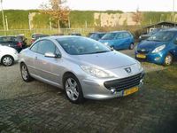 tweedehands Peugeot 307 CC CC 2.0-16V Zeer lux,s leer Airco e nav stoelverw nl auto nap km