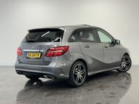 tweedehands Mercedes B200 Prestige | AMG Line | Night pakket | Leder | Memorystoel | Panoramadak | Getint glas | Stoelverwarming |