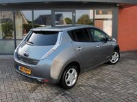 tweedehands Nissan Leaf Acenta 30 kWh | Camera | Stoelverw. V + A | NAP