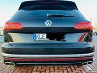 tweedehands VW Touareg 3.0 TDI R-Line Exclusief Black Edition Atmosphere