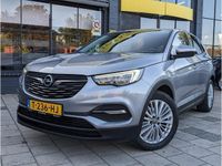 tweedehands Opel Grandland X 1.2 Turbo Innovation 131pk I Park. Camera I Climate + Cruise contr I Apple Carpl/ Android I Pdc v+a I Priv glass