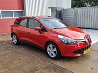 Occasion Renault Clio GrandTour Expression 90 PK (66 kW) 2014 Rood Stationwagen