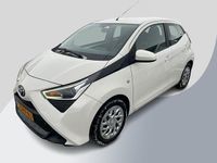Occasion Toyota Aygo X-play 72 PK (52 kW) 2019 Wit Hatchback