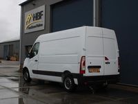 tweedehands Renault Master T35 2.3 dCi L2H2 AIRCO / CRUISE CONTROLE / NAVI / EURO 6