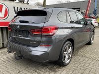 tweedehands BMW X1 xDrive25e Executive Edition M Sport 18"/Trekhaak/Stoelverwarming/Sportstoelen/Elektrische Klep/LED/DAB/Navigatie/PDC