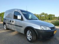 tweedehands Opel Combo 1.4i Benzine met Airco, 2x Zijdeur, Trekhaak, Etc.