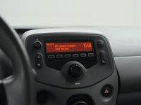 Occasion Peugeot 108 Active 72 PK (52 kW) 2022 Zwart Hatchback