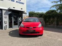Occasion Toyota Aygo Comfort 68 PK (50 kW) 2006 Rood Hatchback