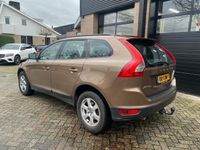 tweedehands Volvo XC60 2.0 T5 FWD Kinetic Automaat