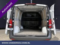 tweedehands Mercedes Vito 116CDI 164pk Automaat L3H1 XL Euro6 Airco | Camera | Apple Carplay Cruisecontrol, Parkeersensoren, Stoelverwarming, Bijrijdersbank