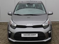 tweedehands Kia Picanto 1.0-67pk DPi DynamicLine 5drs. In nieuwstaat ! Weg