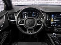 tweedehands Volvo V90 T8 Aut AWD R-Design | Navi | Getint Glas | Camera | Stoel+Stuur+Achterbank verwarmd | Park Assist |