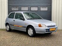 tweedehands Toyota Starlet 1.3-16V STUURBEKTRACHTING / 130.397 KM