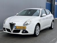 Occasion Alfa Romeo Giulietta 120 PK (88 kW) 2011 Wit Hatchback