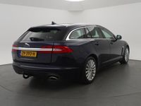 tweedehands Jaguar XF Sportbrake 2.2D S 200 PK AUT8 + CAMERA / TREKHAAK