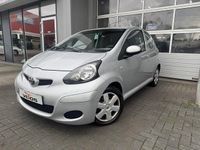 Occasion Toyota Aygo Cool 68 PK (50 kW) 2009 Zilver Hatchback