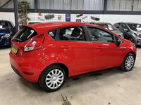 Occasion Ford Fiesta Style 67 PK (49 kW) 2015 Rood Hatchback