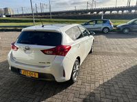 Occasion Toyota Auris Executive 99 PK (72 kW) 2015