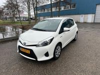 Occasion Toyota Yaris 75 PK (55 kW) 2012 Wit Hatchback