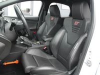 tweedehands Ford Focus 2.0 EcoBoost ST-3 / NL-auto / 147 dkm /