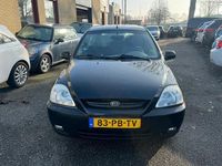 Occasion Kia Rio 97 PK (71 kW) 2004 Zwart Hatchback